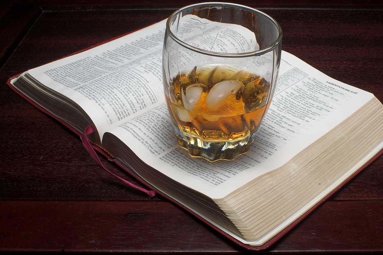 Jehovah’s Witnesses Drink Alcohol